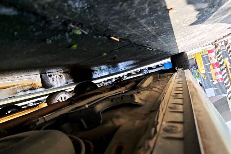Used Toyota Levin 2014 1.6G CVT Elite Edition Left Side Sill