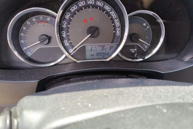 Used Toyota Levin 2014 1.6G CVT Elite Edition Odometer Close Up