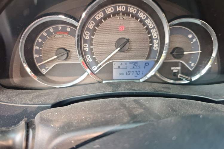 Used Toyota Levin 2014 1.6G CVT Elite Edition Odometer Close Up