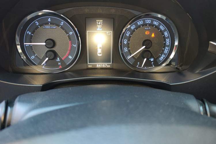 Used Toyota Levin 2014 1.8 GS CVT Elite Edition Odometer Close Up