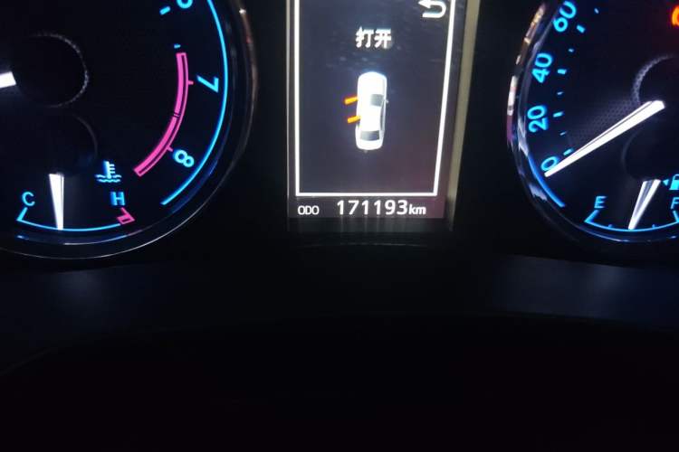 Used Toyota Levin 2014 1.8 GS CVT Elite Edition Odometer Close Up