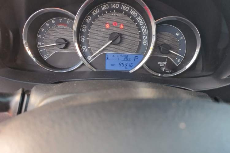 Used Toyota Levin 2014 1.6G CVT Elite Edition Odometer Close Up