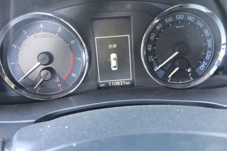 Used Toyota Levin 2014 1.8 GS CVT Elite Edition Odometer Close Up
