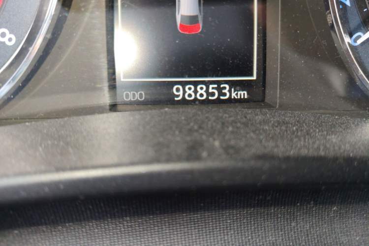 Used Toyota Levin 2014 1.8 GS CVT Elite Edition Odometer Close Up