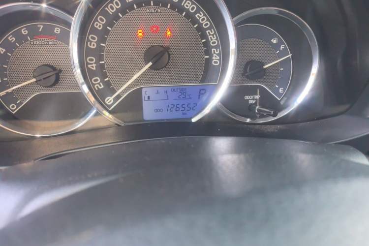 Used Toyota Levin 2014 1.6G CVT Elite Edition Odometer Close Up