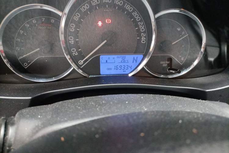 Used Toyota Levin 2014 1.6G CVT Elite Edition Odometer Close Up