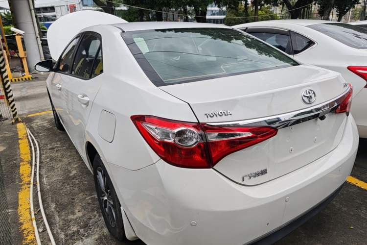 Used Toyota Levin 2014 1.6G CVT Elite Edition Rear Left 45 Deg