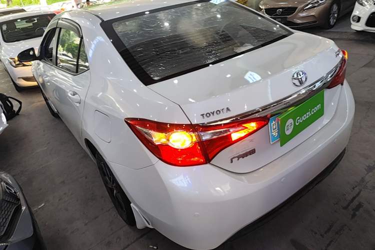 Used Toyota Levin 2014 1.6G-L CVT Leading Edition Rear Left 45 Deg