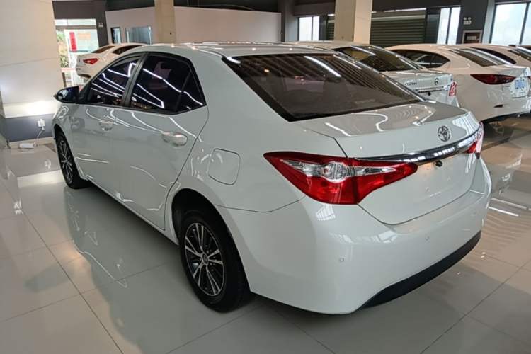 Used Toyota Levin 2014 1.6G CVT Elite Edition Rear Left 45 Deg