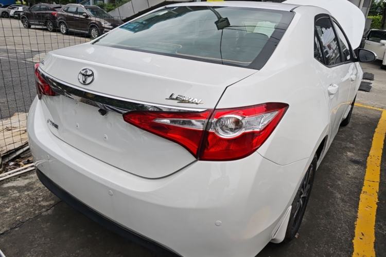 Used Toyota Levin 2014 1.6G CVT Elite Edition Rear Right 45 Deg