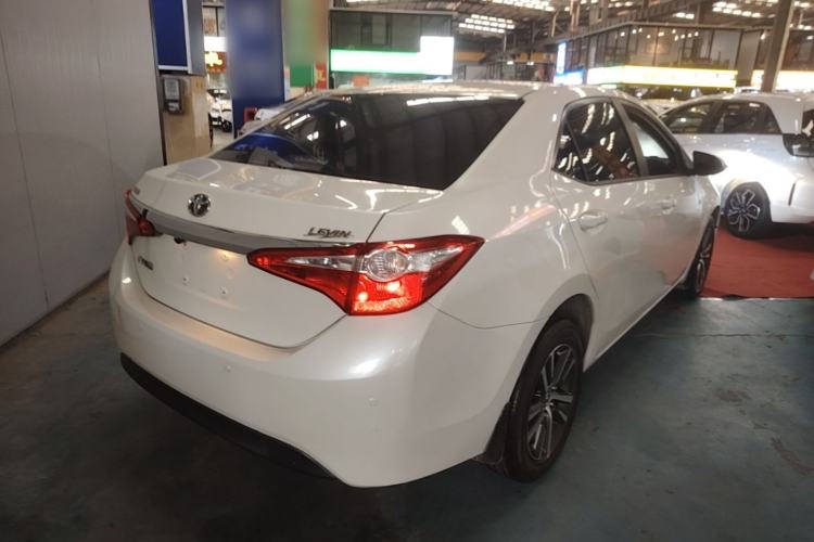 Used Toyota Levin 2014 1.6G CVT Elite Edition Rear Right 45 Deg