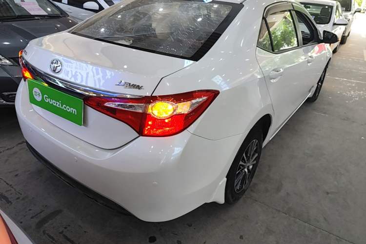 Used Toyota Levin 2014 1.6G-L CVT Leading Edition Rear Right 45 Deg