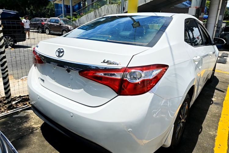 Used Toyota Levin 2014 1.6G CVT Elite Edition Rear Right 45 Deg