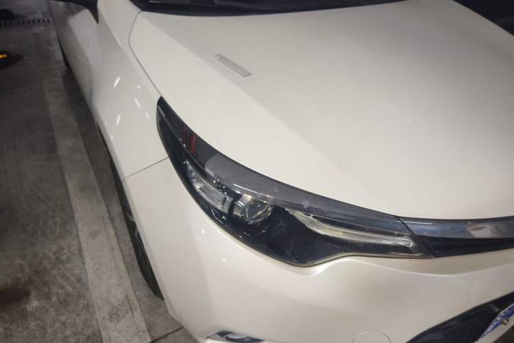 Used Toyota Levin 2014 1.6G-L CVT Leading Edition Right Front Headlight