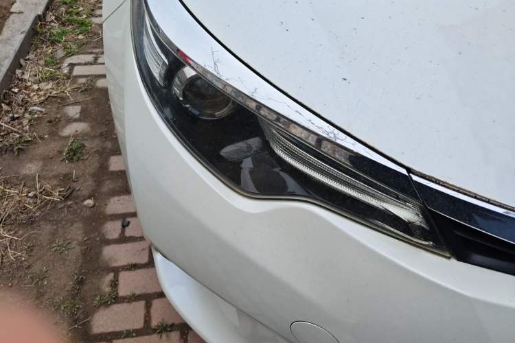 Used Toyota Levin 2014 1.6G Manual Elite Edition Right Front Headlight