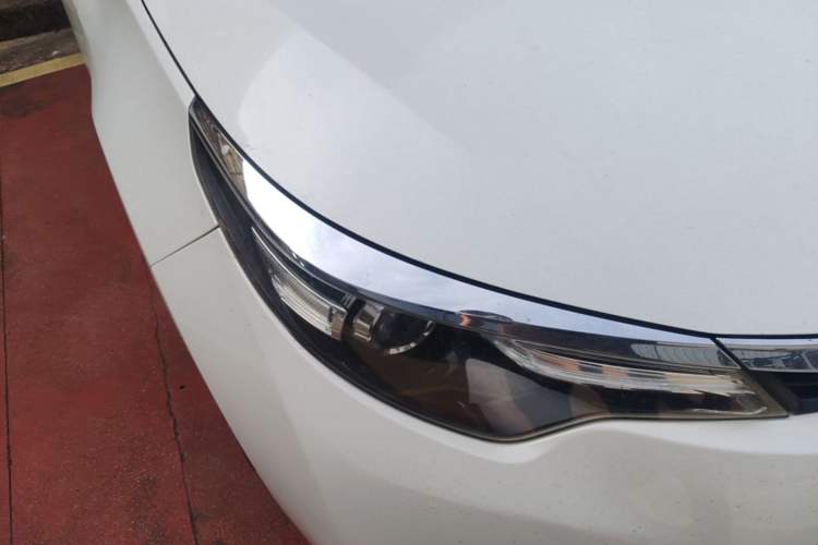 Used Toyota Levin 2014 1.8 GS CVT Elite Edition Right Front Headlight