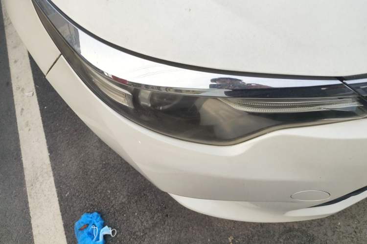 Used Toyota Levin 2014 1.6G CVT Elite Edition Right Front Headlight