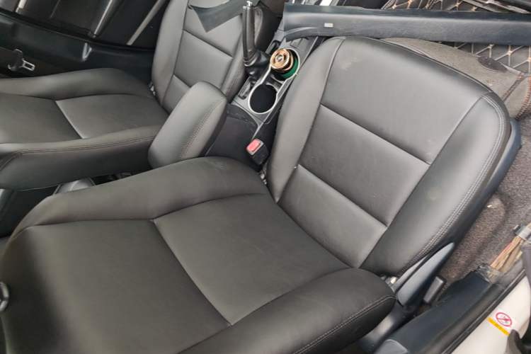 Used Toyota Levin 2014 1.6G CVT Elite Edition Right Front Seat