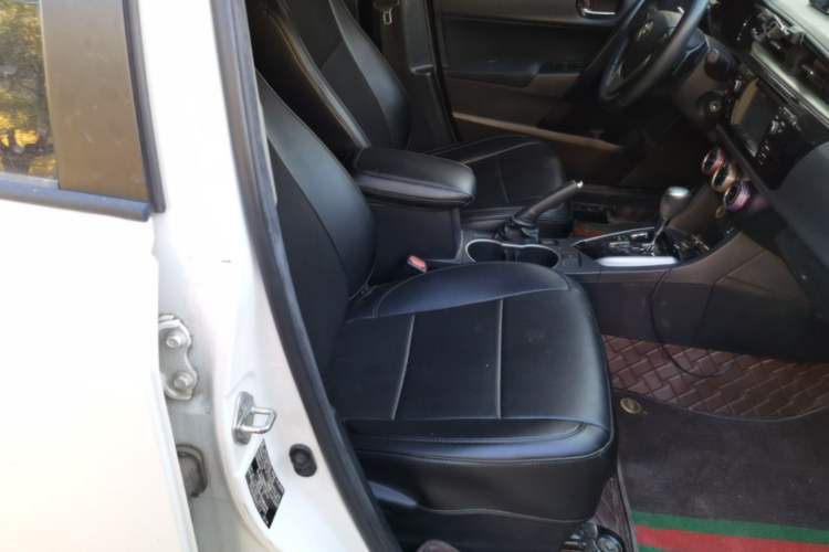 Used Toyota Levin 2014 1.8 GS CVT Elite Edition Right Front Seat