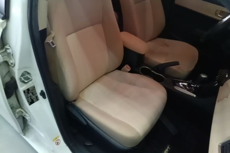 Used Toyota Levin 2014 1.6G CVT Elite Edition Right Front Seat