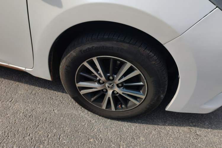 Used Toyota Levin 2014 1.6G CVT Elite Edition Right Front Wheel Hub