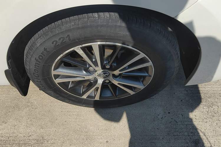 Used Toyota Levin 2014 1.6G CVT Elite Edition Right Front Wheel Hub