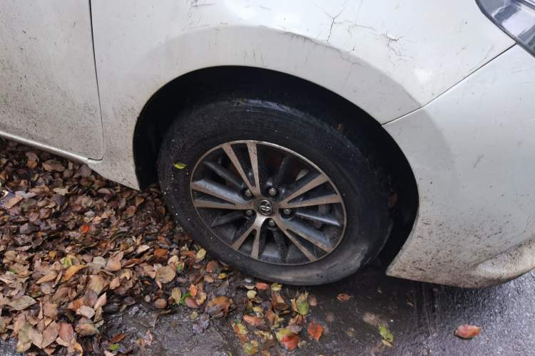 Used Toyota Levin 2014 1.6G CVT Elite Edition Right Front Wheel Hub