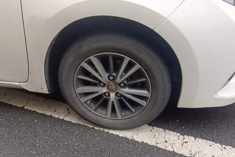 Used Toyota Levin 2014 1.6G CVT Elite Edition Right Front Wheel Hub