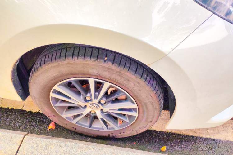 Used Toyota Levin 2014 1.6G CVT Elite Edition Right Front Wheel Hub