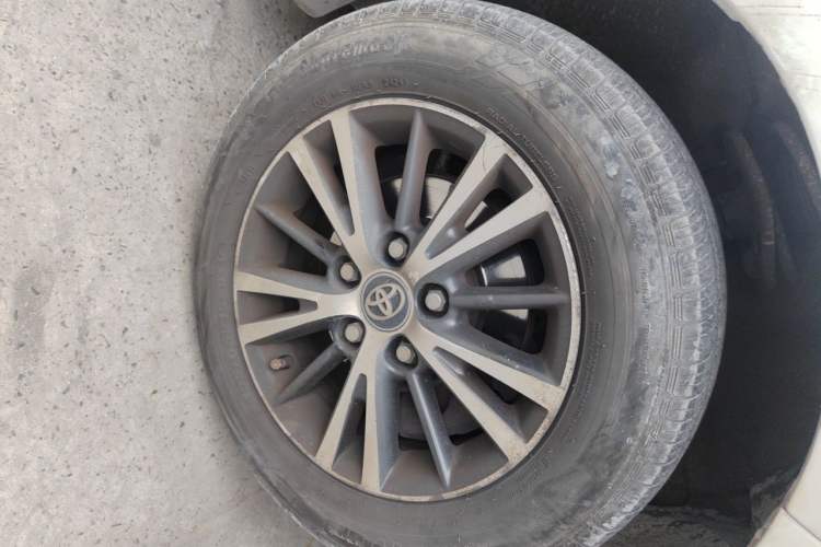 Used Toyota Levin 2014 1.6G CVT Elite Edition Right Front Wheel Hub