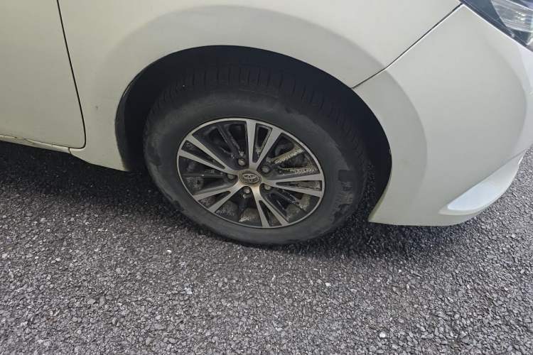 Used Toyota Levin 2014 1.6G Manual Elite Edition Right Front Wheel Hub