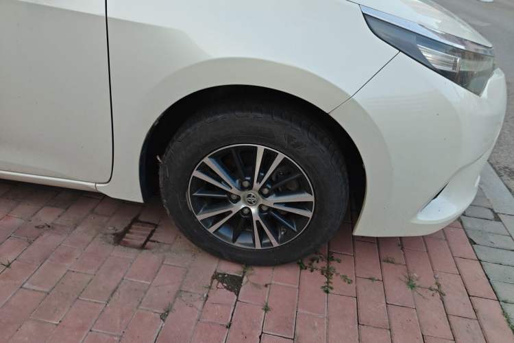 Used Toyota Levin 2014 1.6G CVT Elite Edition Right Front Wheel Hub