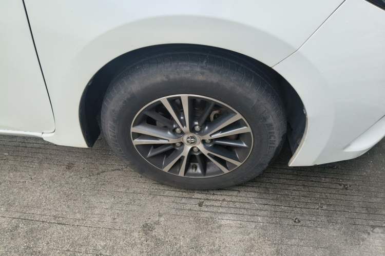 Used Toyota Levin 2014 1.6G CVT Elite Edition Right Front Wheel Hub