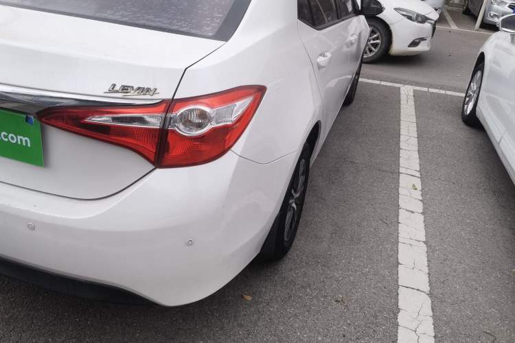 Used Toyota Levin 2014 1.6G Manual Elite Edition Right Rear Taillight