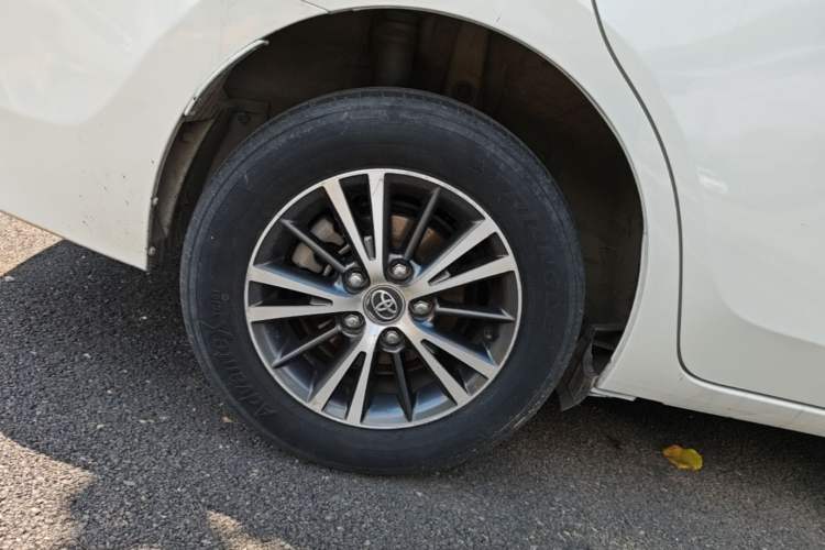 Used Toyota Levin 2014 1.6G CVT Elite Edition Right Rear Wheel Hub