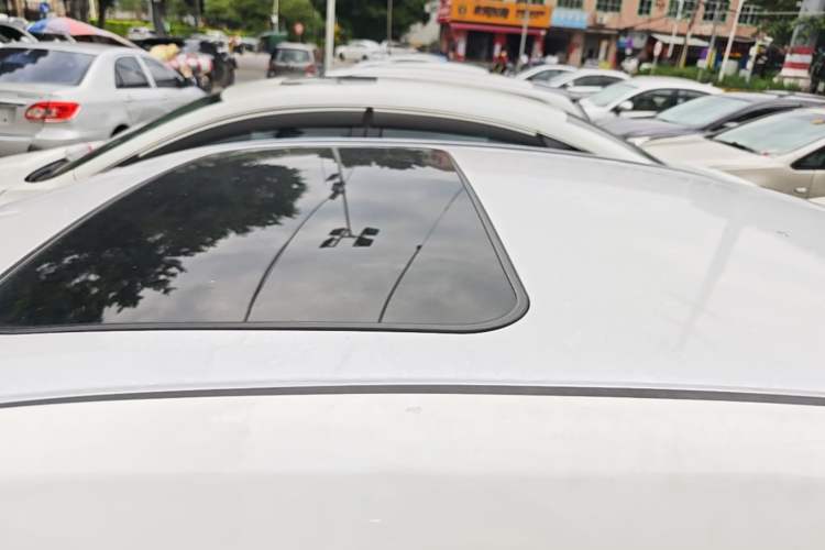Used Toyota Levin 2014 1.6G CVT Elite Edition Roof