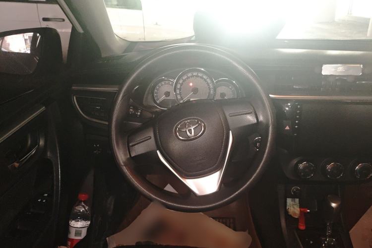 Used Toyota Levin 2014 1.6G CVT Elite Edition Steering Wheel