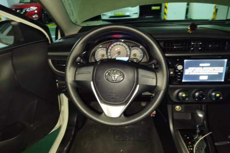 Used Toyota Levin 2014 1.6G CVT Elite Edition Steering Wheel