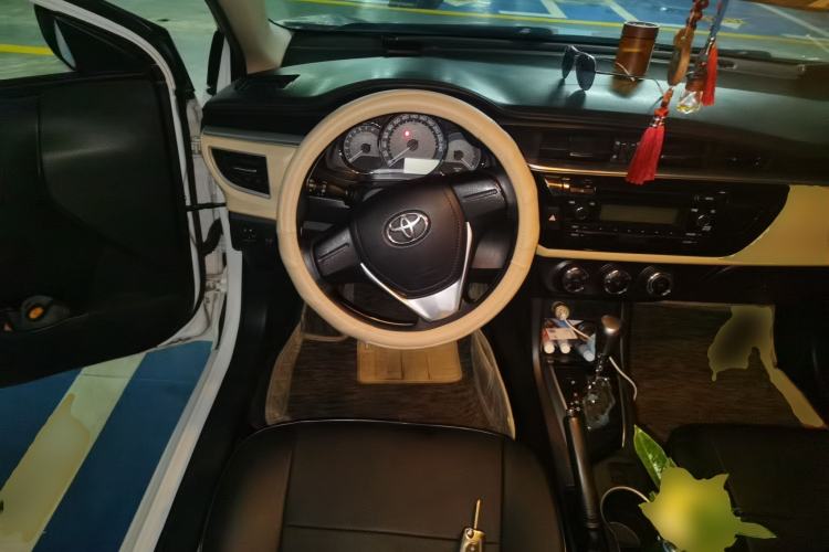 Used Toyota Levin 2014 1.6G CVT Elite Edition Steering Wheel