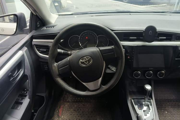 Used Toyota Levin 2014 1.6G CVT Elite Edition Steering Wheel