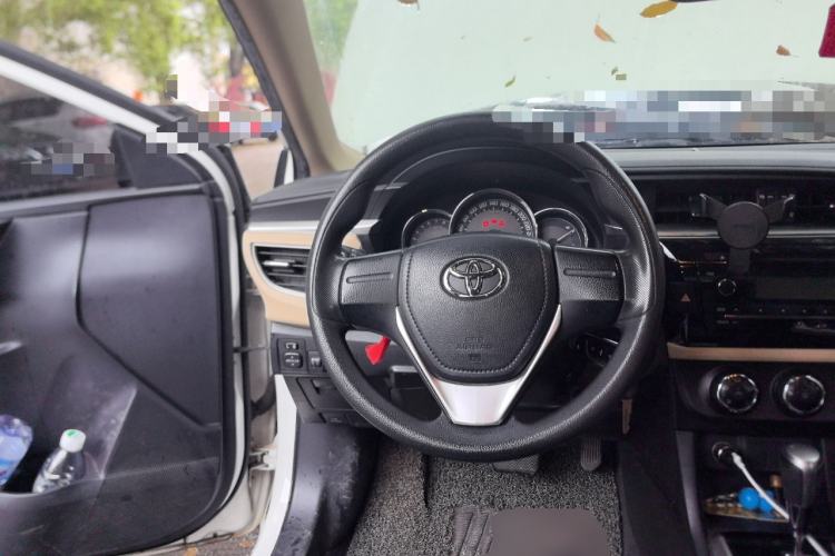 Used Toyota Levin 2014 1.6G CVT Elite Edition Steering Wheel