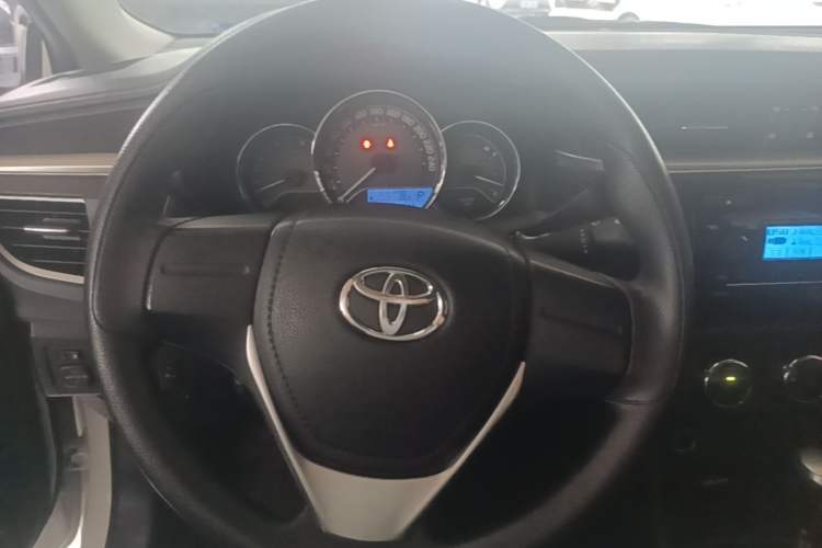 Used Toyota Levin 2014 1.6G CVT Elite Edition Steering Wheel