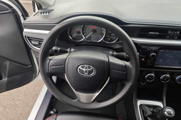 Used Toyota Levin 2014 1.6G Manual Elite Edition Steering Wheel