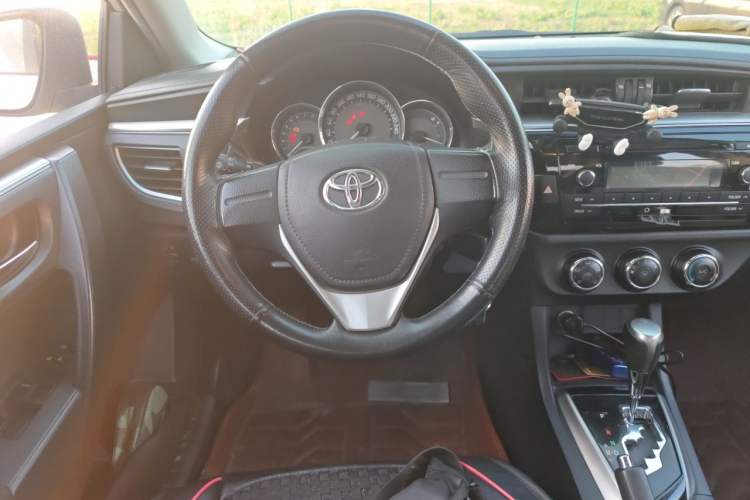 Used Toyota Levin 2014 1.6G CVT Elite Edition Steering Wheel