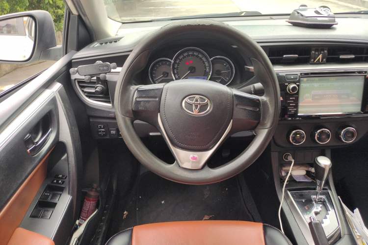 Used Toyota Levin 2014 1.6G CVT Elite Edition Steering Wheel