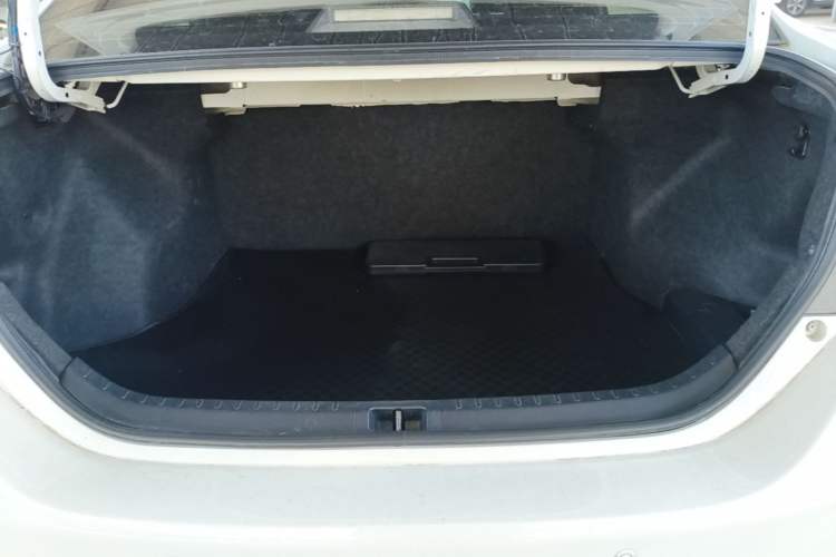 Used Toyota Levin 2014 1.6G CVT Elite Edition Trunk