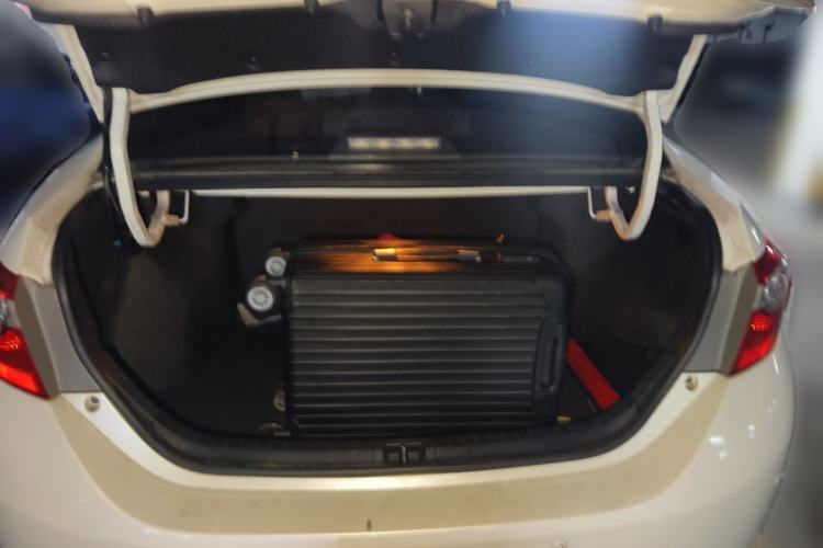 Used Toyota Levin 2014 1.6G-L CVT Leading Edition Trunk