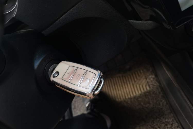 Used Toyota Levin 2014 1.6G CVT Elite Edition Vehicle Key