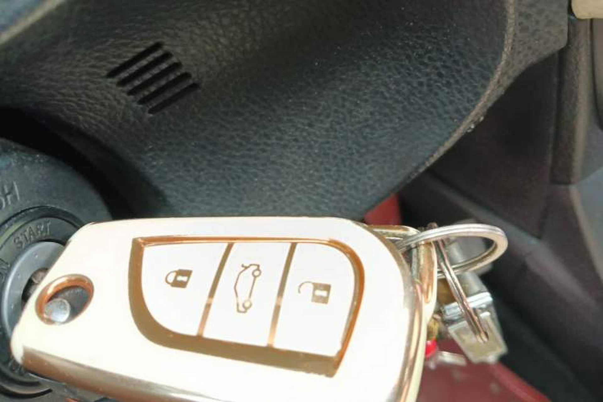 Used Toyota Levin 2014 1.6E Manual New Edition Vehicle Key