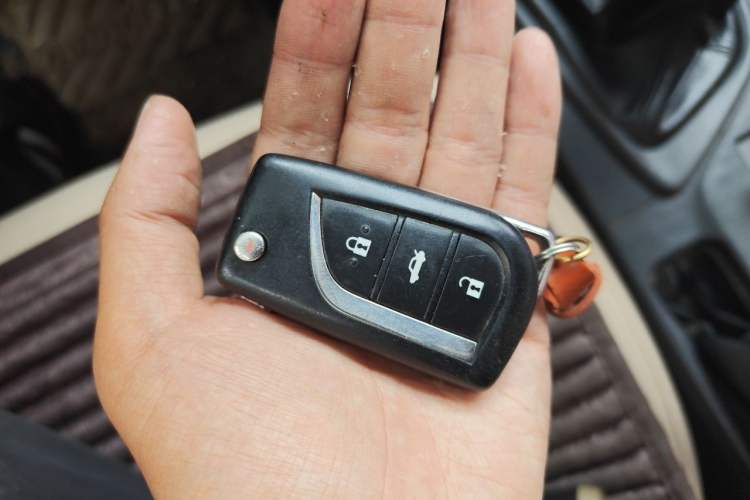 Used Toyota Levin 2014 1.6E Manual New Edition Vehicle Key